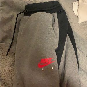 Size small Nike sweatpants